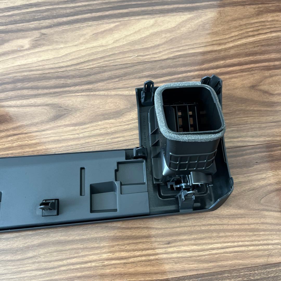 ハイエース8型アースカラーパッケージ　スーパーGLナロー純正インパネ　新車取外し