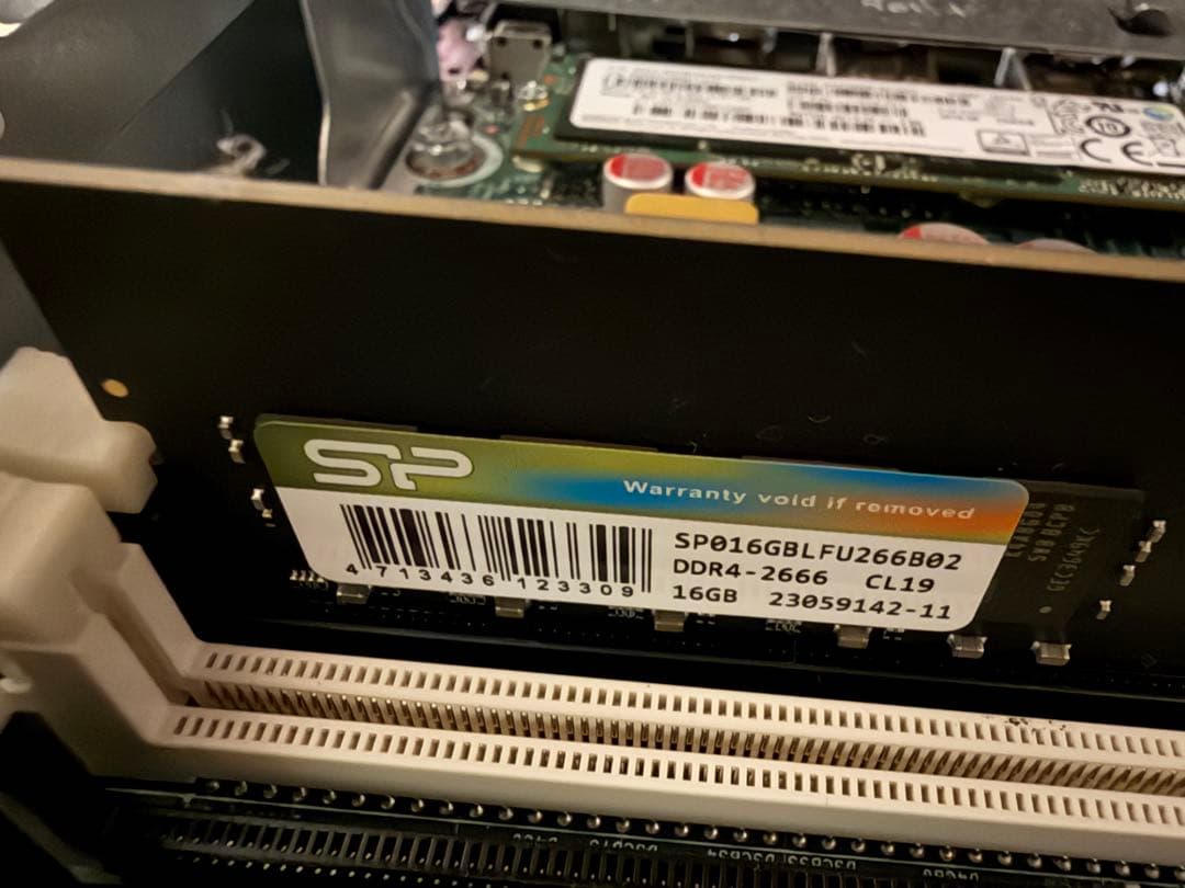 HP ProDesk 600 G5 SFF SSD256 メモリ16G NVNe