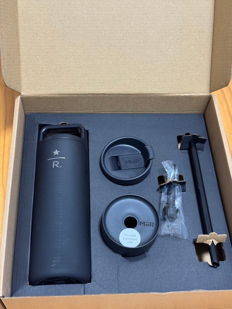 韓国スターバックス限定　MiiRタンブラー　ミア