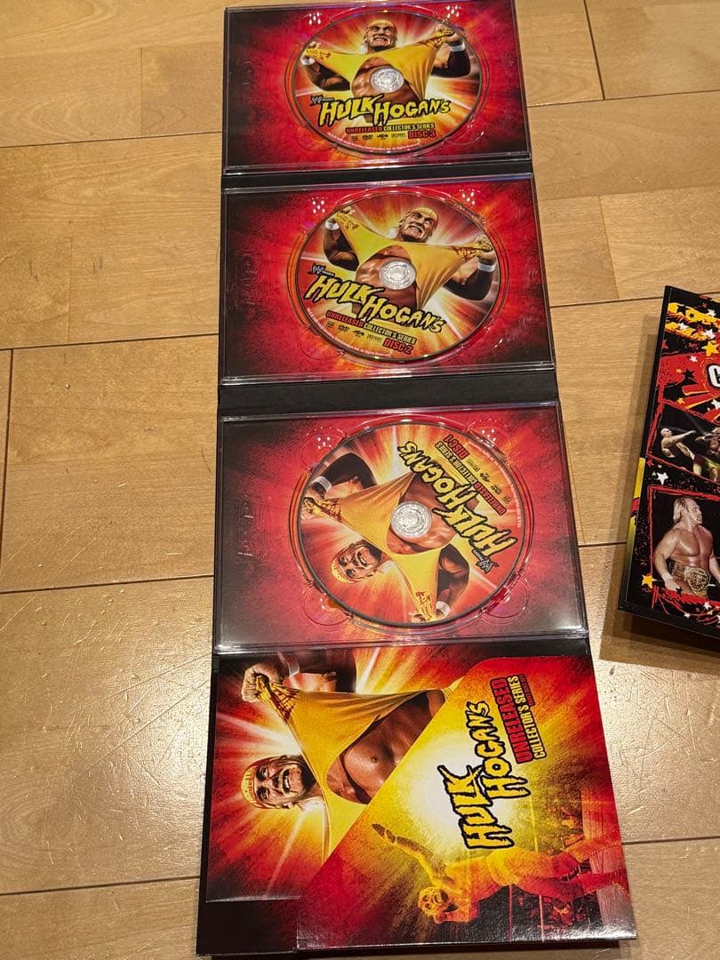 ハルクホーガン プロレスDVDセット　プレイヤー付き(新品)