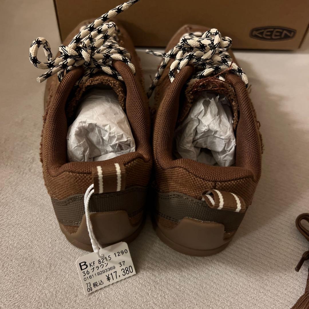 KEEN JASPER SPLIT ブラウン スニーカー