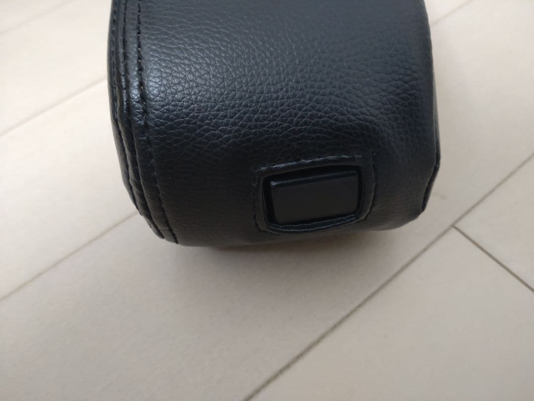 SILK BLAZE シルクブレイズ　ビッグアームレスト　80ノア前期　運転席側