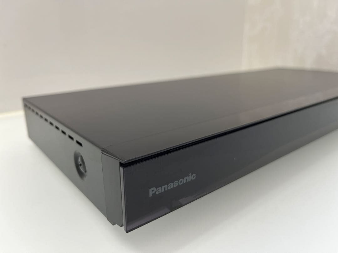 Panasonic ブルーレイレコーダー 1TB 2チューナーDMR-2W101