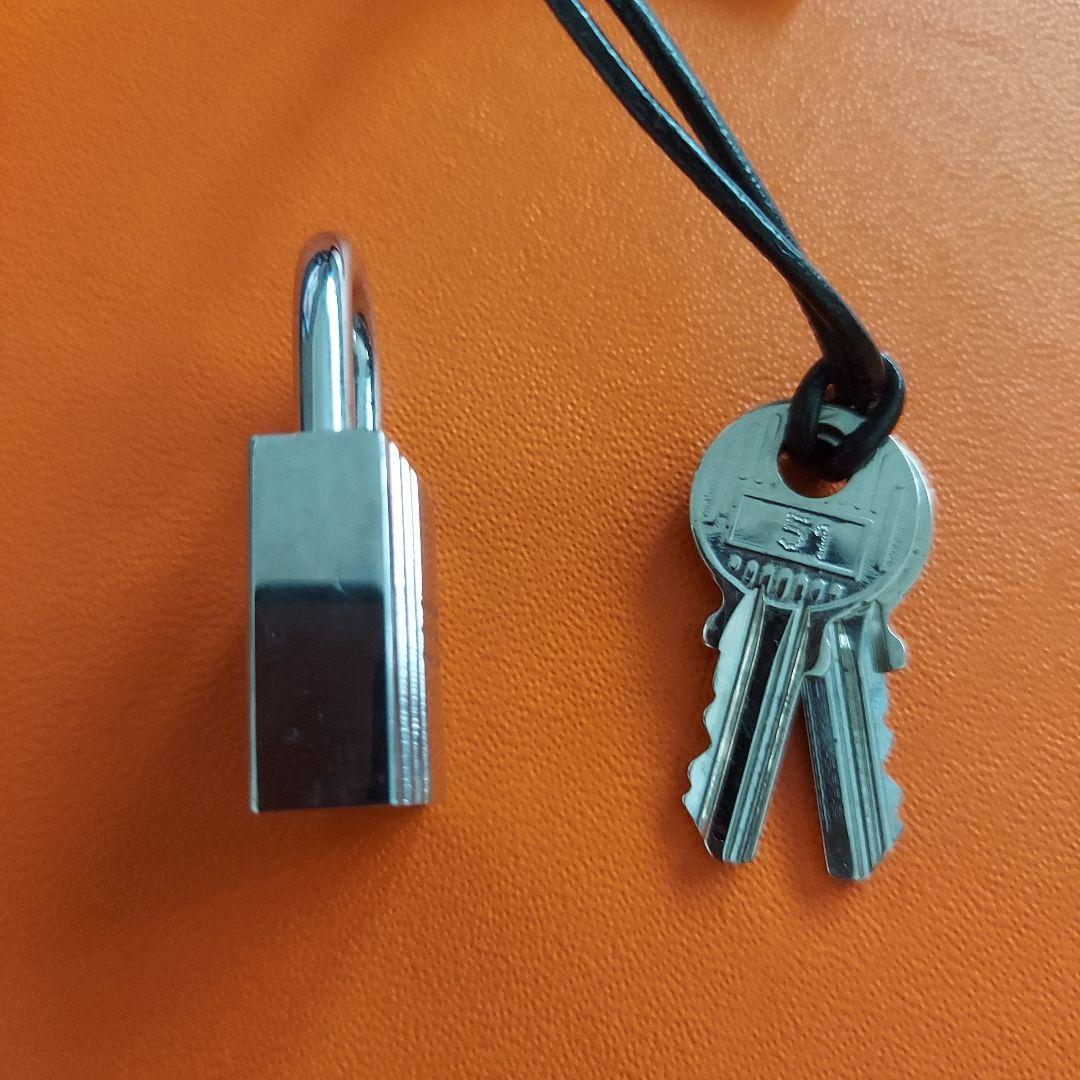 HERMES 南京錠 鍵付き カデナNO51