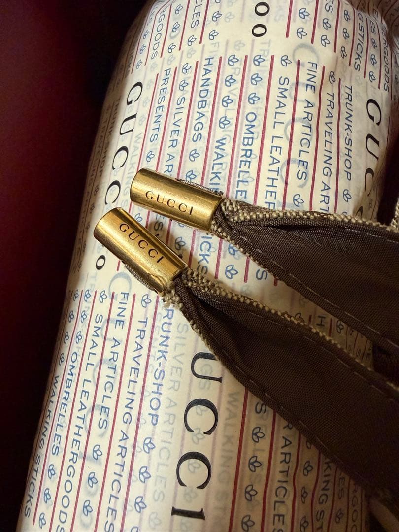 GUCCI リバーシブルバケットハット