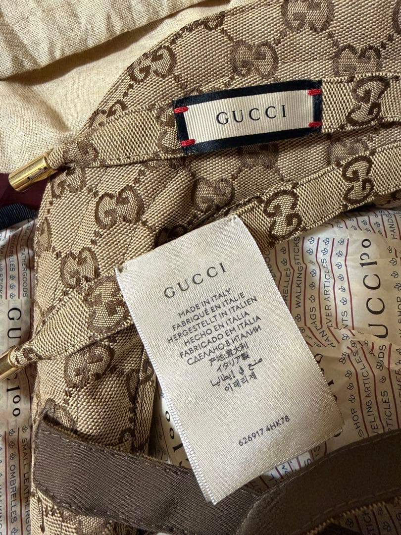 GUCCI リバーシブルバケットハット