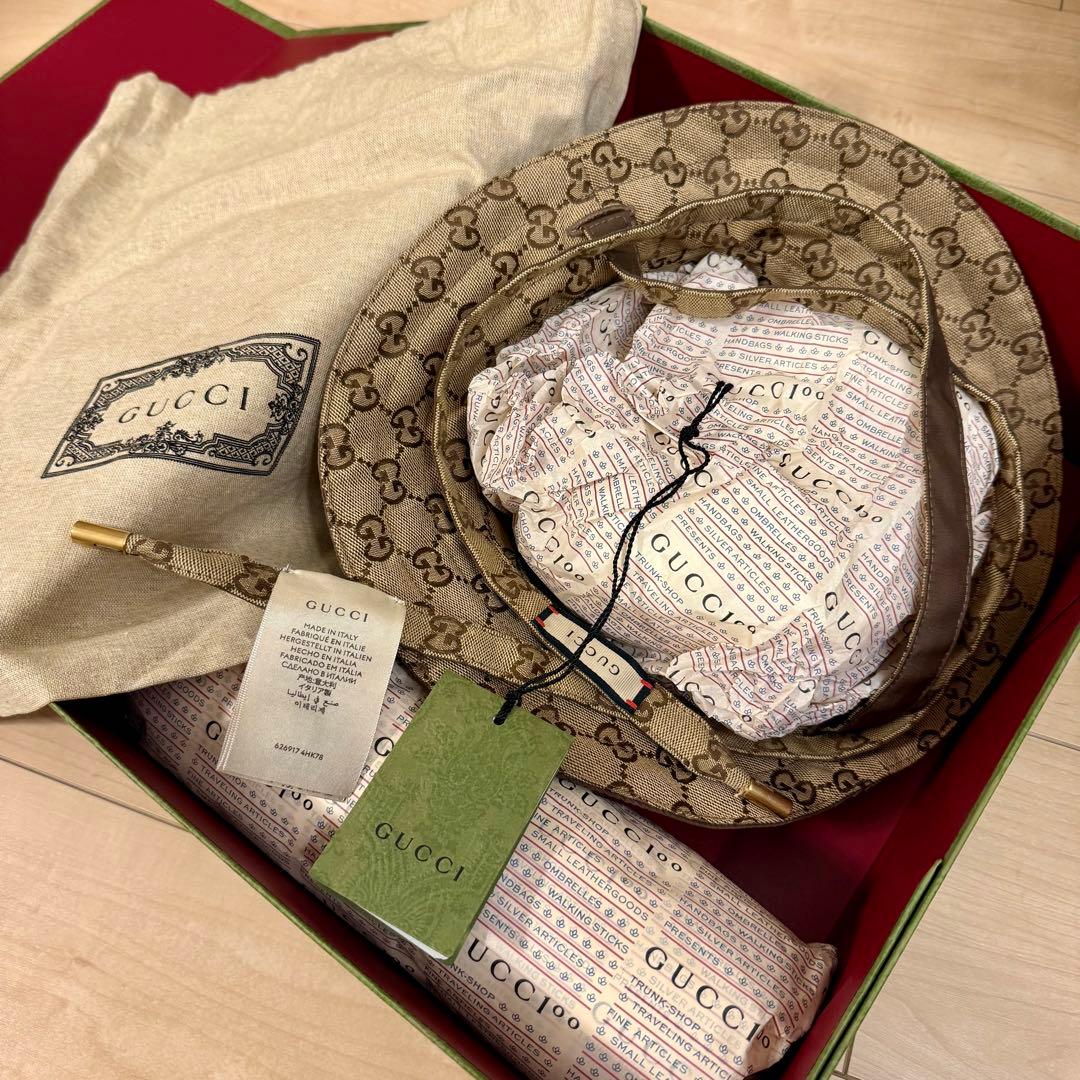 GUCCI リバーシブルバケットハット