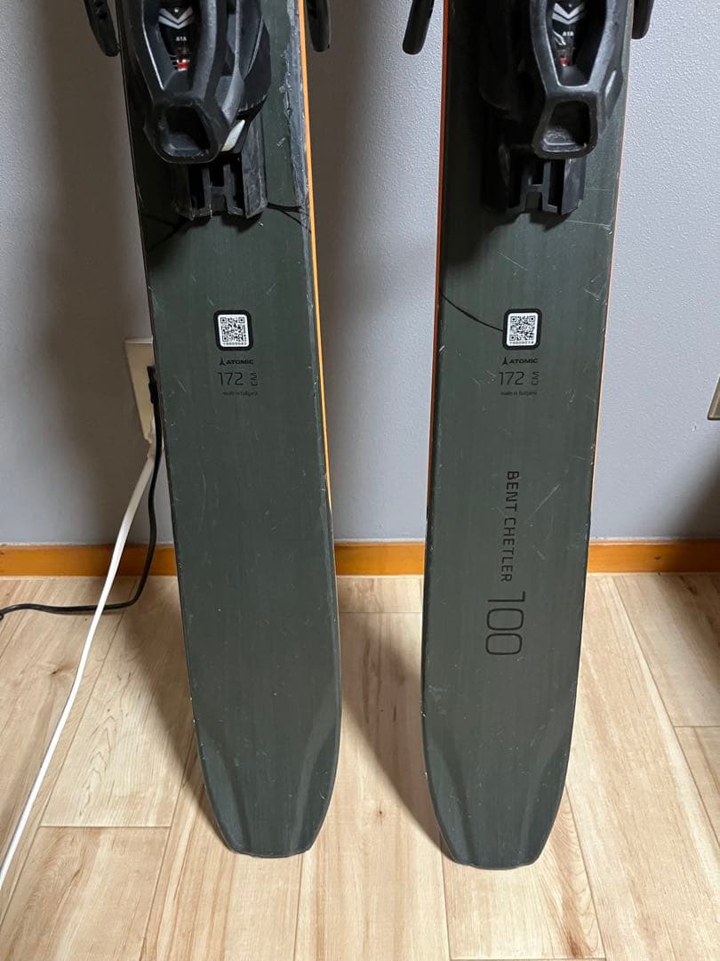 スキー板　ATOMIC BENT CHETLER 100