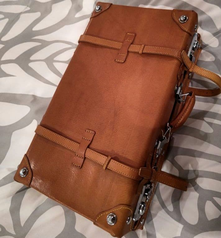 【本革】 トランクケース キャメル 鍵付き(色褪せ、日焼け、若干染みあり)