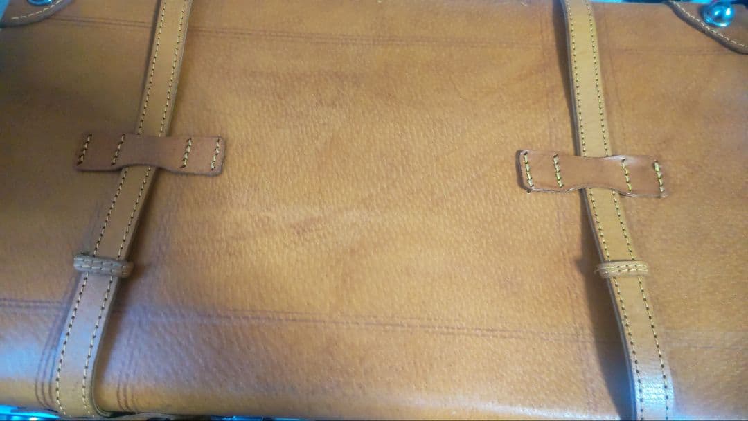 【本革】 トランクケース キャメル 鍵付き(色褪せ、日焼け、若干染みあり)