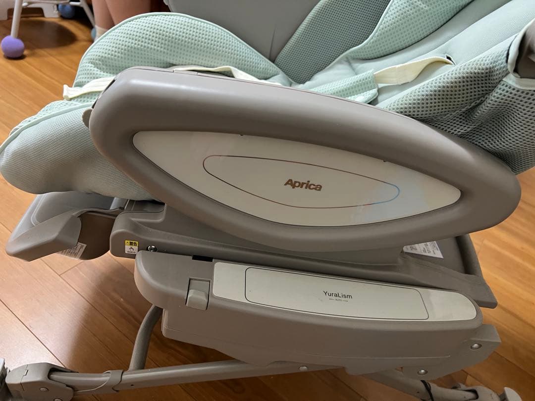 Aprica ユラリズム　オートプレミアム