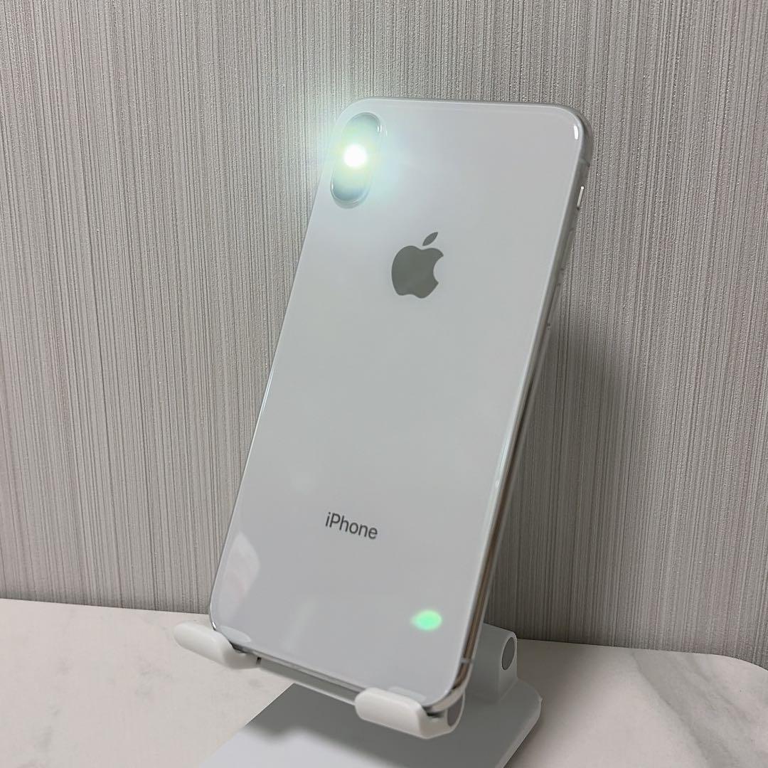 J*e様 Apple iPhone X シルバー SIMフリー