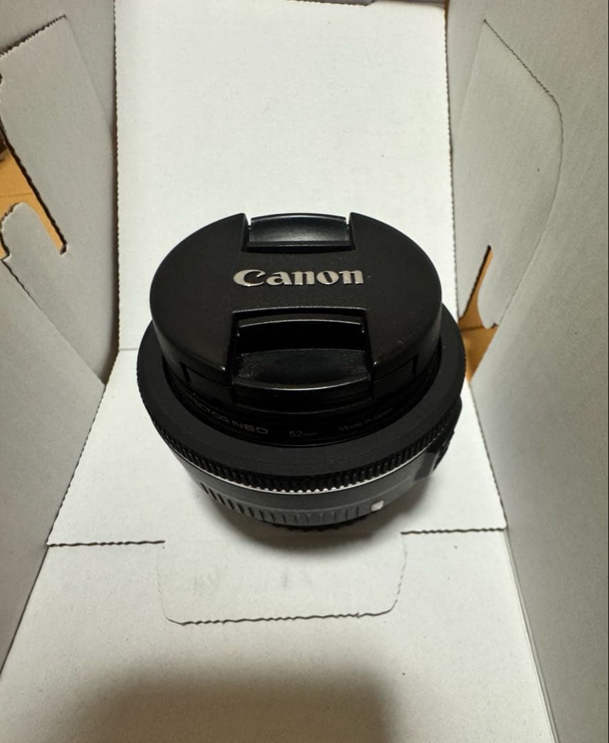 EFS 24mm f/2.8 STM Canon キヤノン　単焦点レンズ