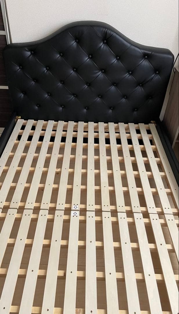 新入り　ベッドフレーム　セミダブル　ハイバック　アンティーク