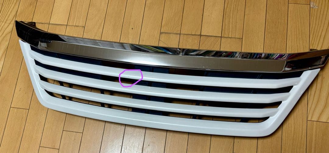 トヨタ・ヴェルファイア（20系後期）用のフロントグリル　パールホワイト