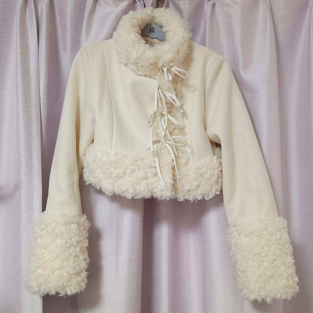 ポイントフェイクファーブルゾン　リゼクシー　RESEXXY