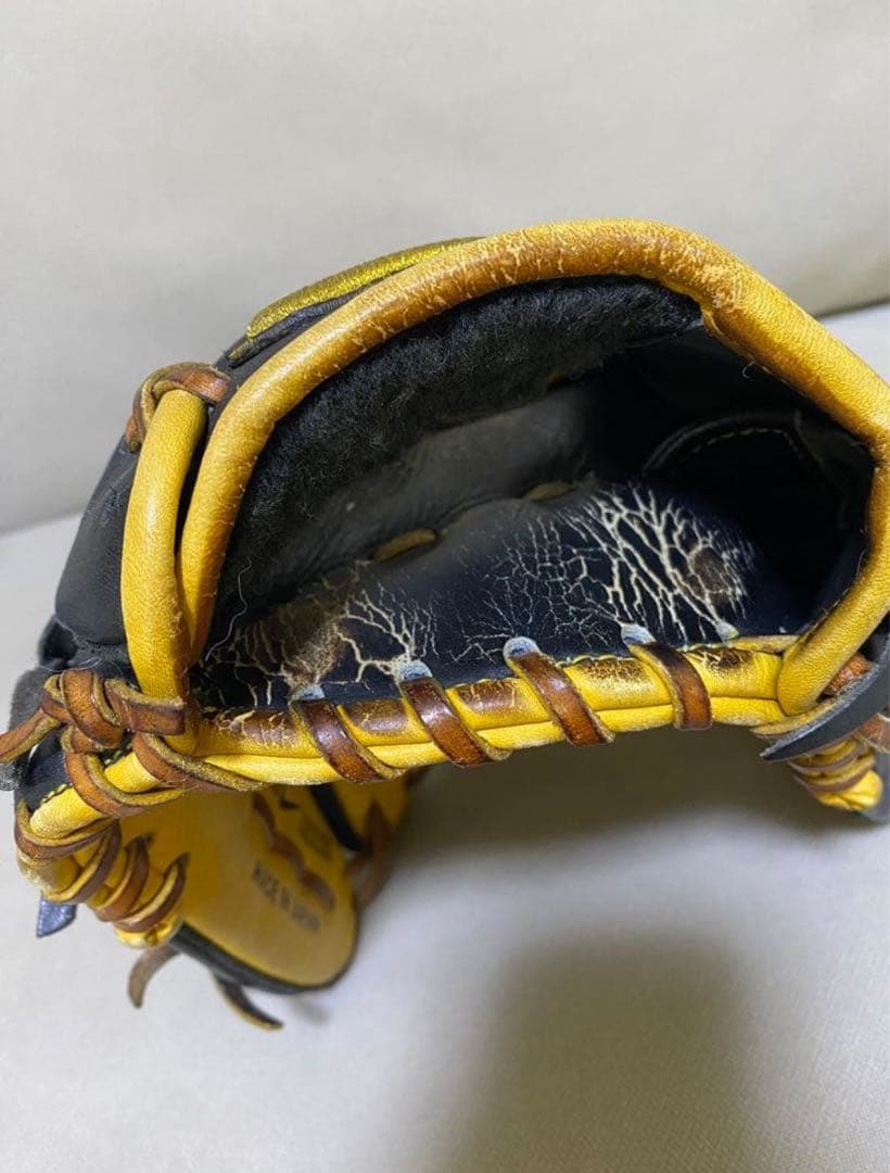 レア　NIKE硬式用オーダーグラブ