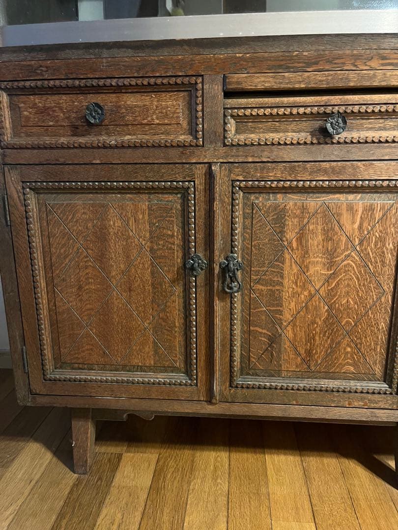 【年始までの出品】木製カップボード 飾り棚 大型 食器棚 ヴィンテージ