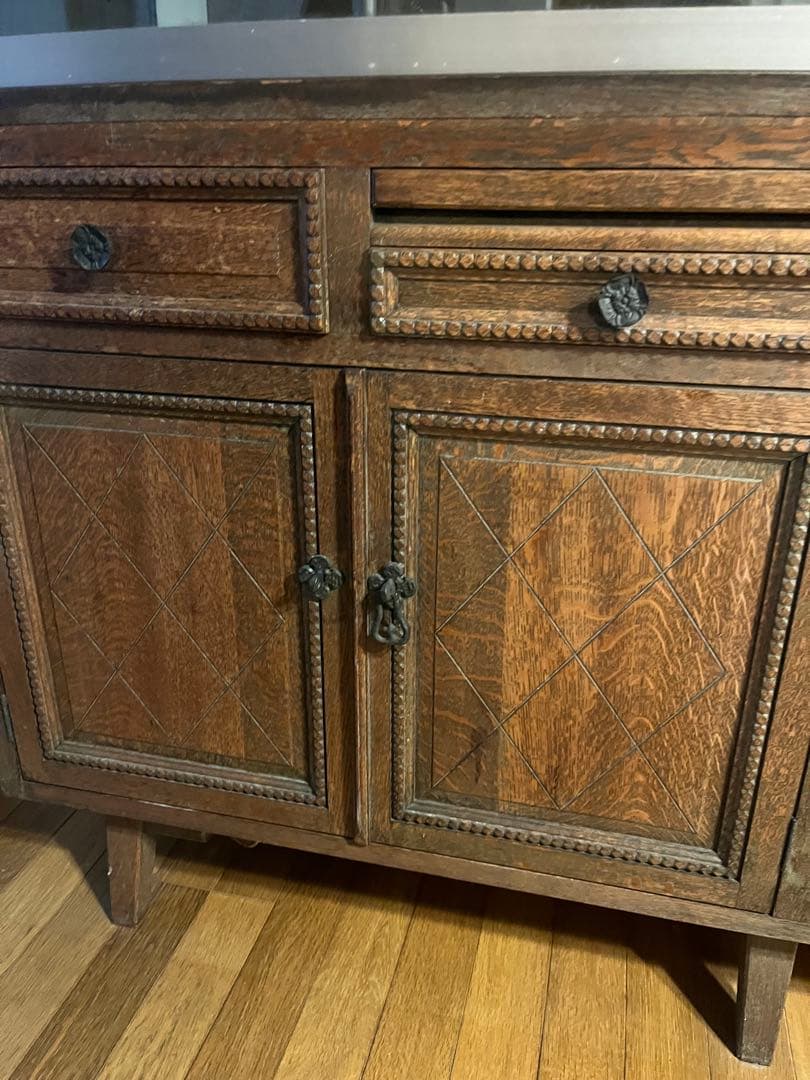 【年始までの出品】木製カップボード 飾り棚 大型 食器棚 ヴィンテージ