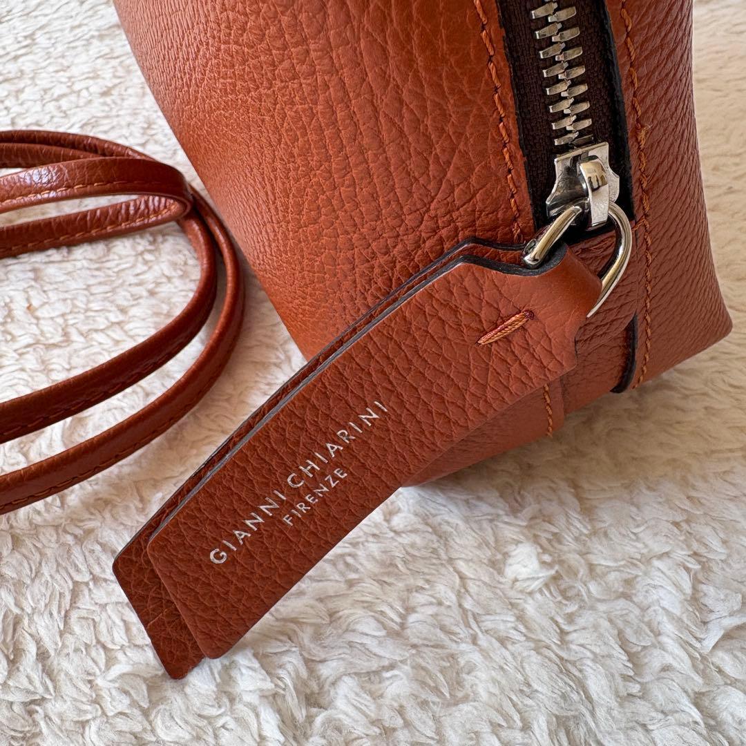 ジャンニキャリーニ S ショルダー 2way レザー