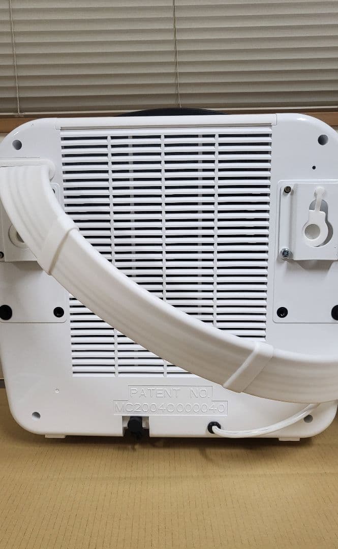 コイズミ　ラクール　車中泊　キャンプ　クーラー