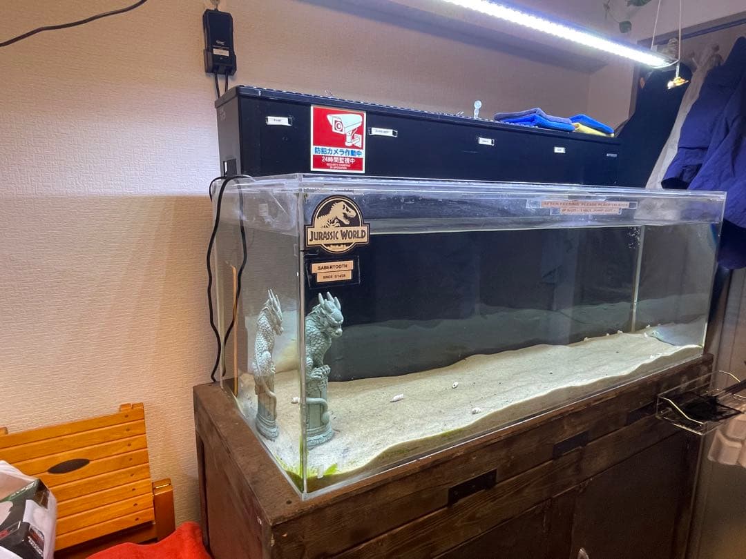 アクリル水槽 120cm×45cm×45cm 厚み10mm 大型 鑑賞魚