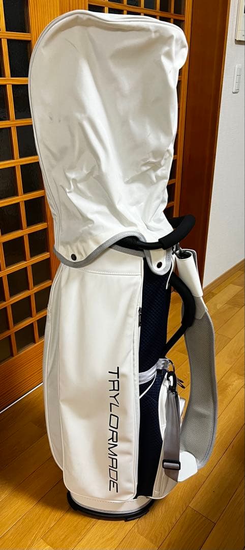 【モモちゃんさん専用】［テーラーメイド］シティーティックキャディーバック