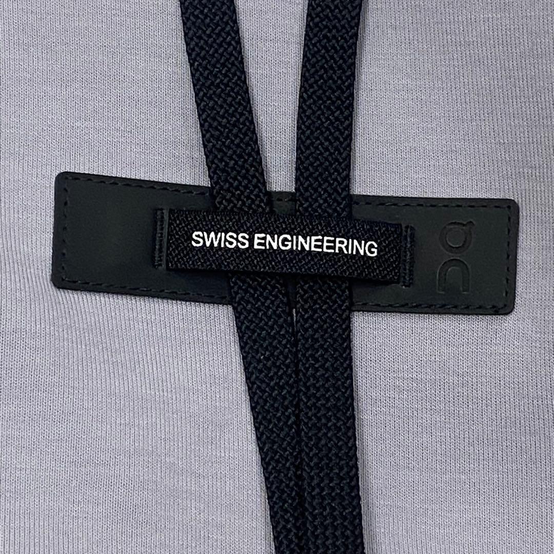 美品オン On Focus Tech Hoodie フォーカス　テックフーディー