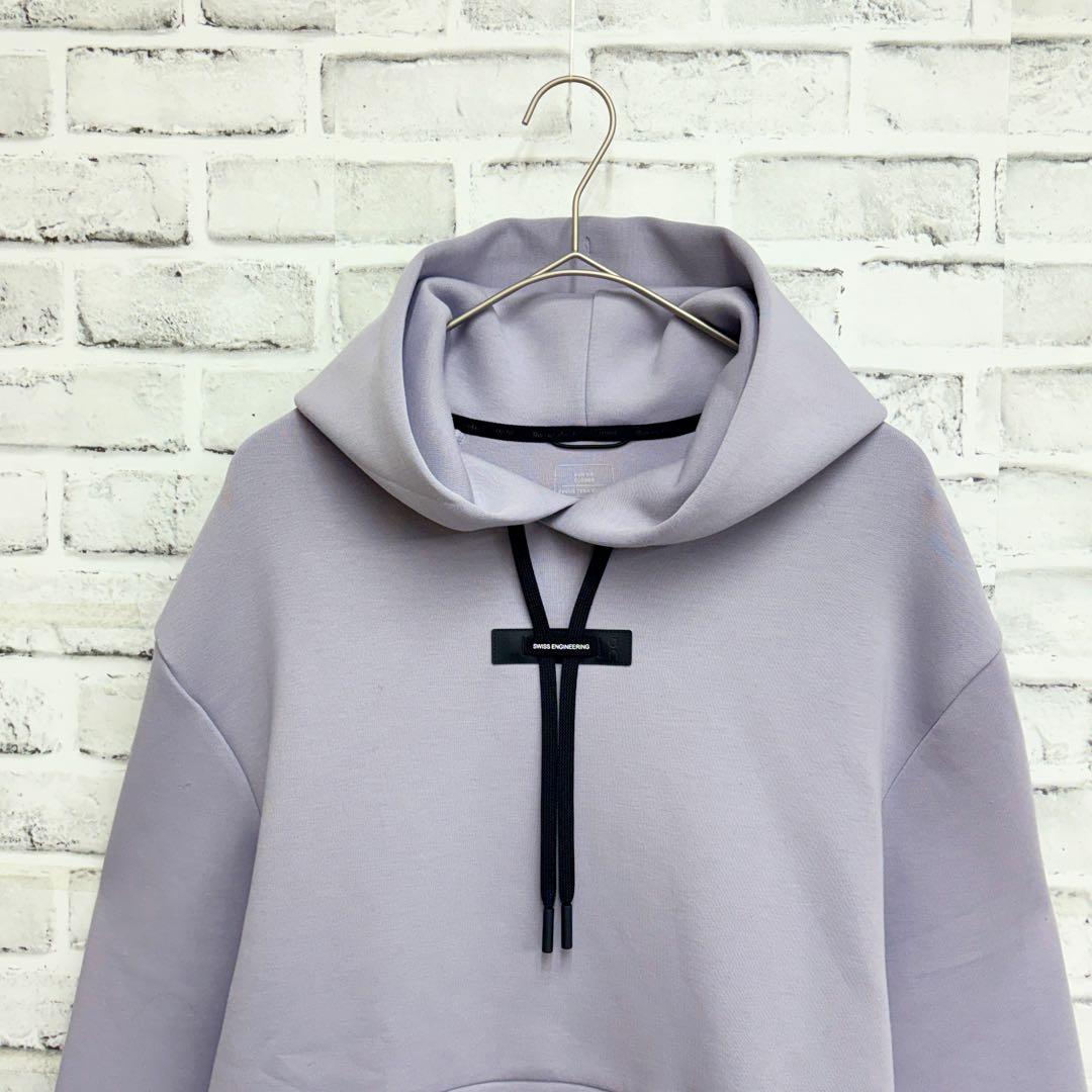 美品オン On Focus Tech Hoodie フォーカス　テックフーディー