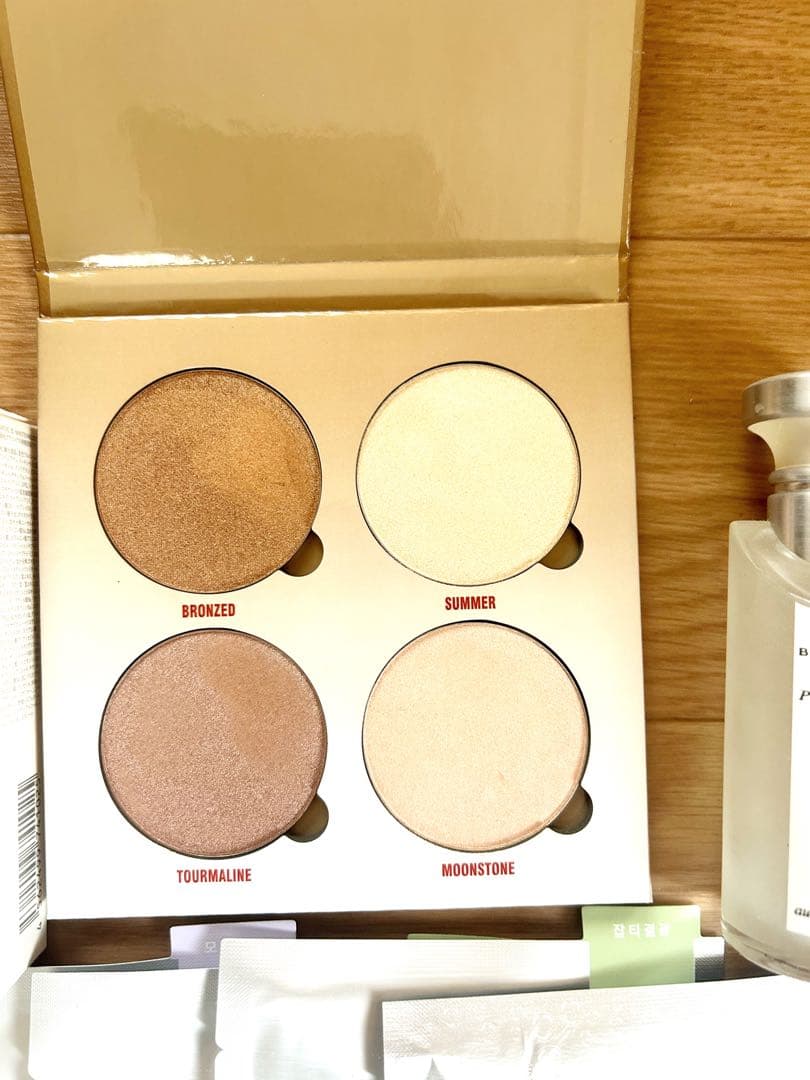 ☆コスメ まとめ売り☆デパコスリップ多め、クッションファンデ　希少限定品あり！