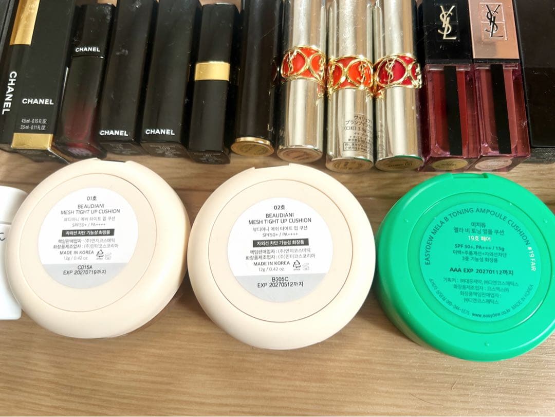 ☆コスメ まとめ売り☆デパコスリップ多め、クッションファンデ　希少限定品あり！