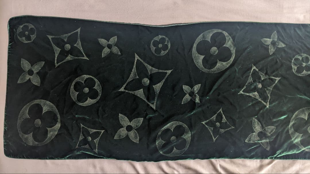 ★1月11日迄★LOUIS VUITTON ルイ ヴィトン モノグラム ストール