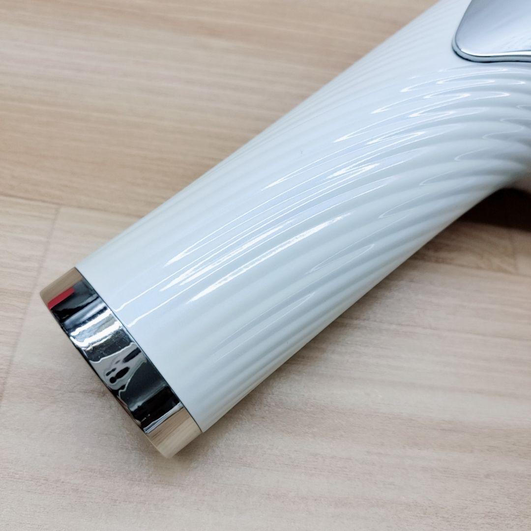 ほぼ未使用品⚡️付属品完備 Refa リファ ビューティック ドライヤー MTG