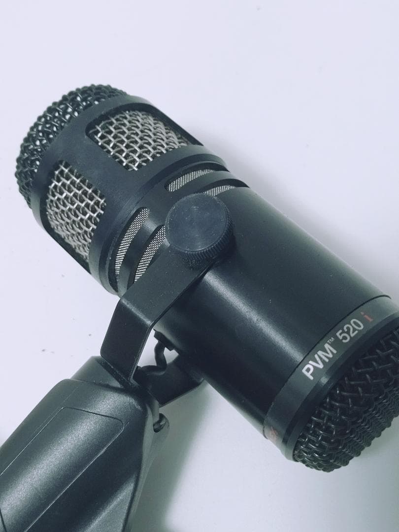 Peavey PVM 520i ダイナミック マイク　ケーブル付き