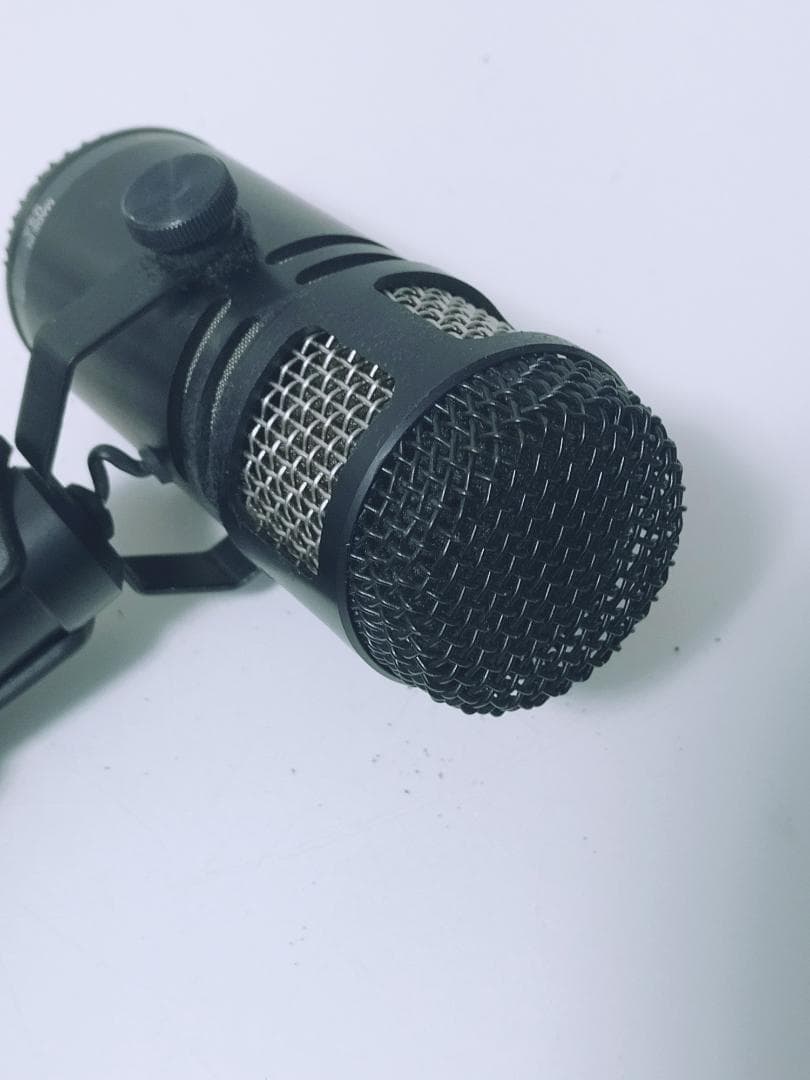 Peavey PVM 520i ダイナミック マイク　ケーブル付き