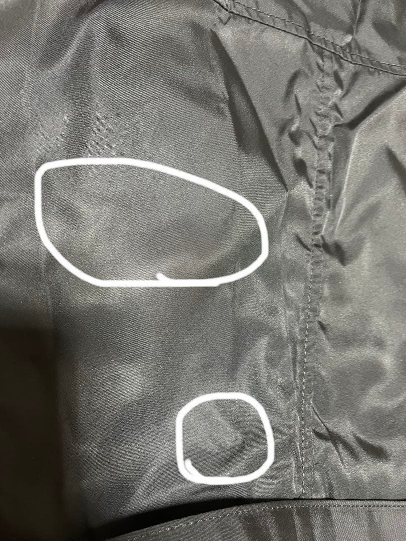 美愛さま♡PRADA プラダ ブラック 黒 ナイロン トレンチコート