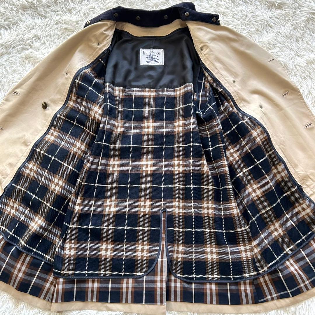 希少デザイン　バーバリー　トレンチコート　襟付き　ライナー　ベルト完備　ベージュ