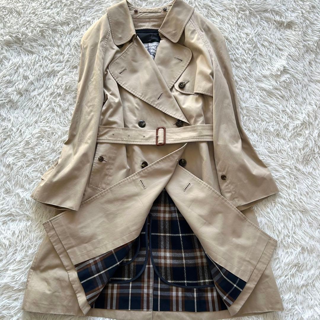 希少デザイン　バーバリー　トレンチコート　襟付き　ライナー　ベルト完備　ベージュ