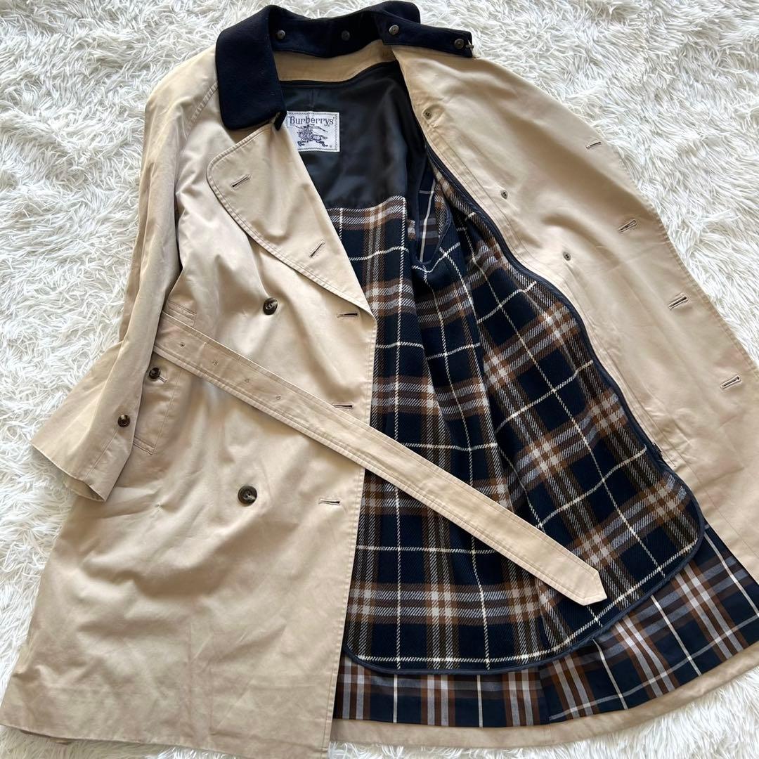 希少デザイン　バーバリー　トレンチコート　襟付き　ライナー　ベルト完備　ベージュ