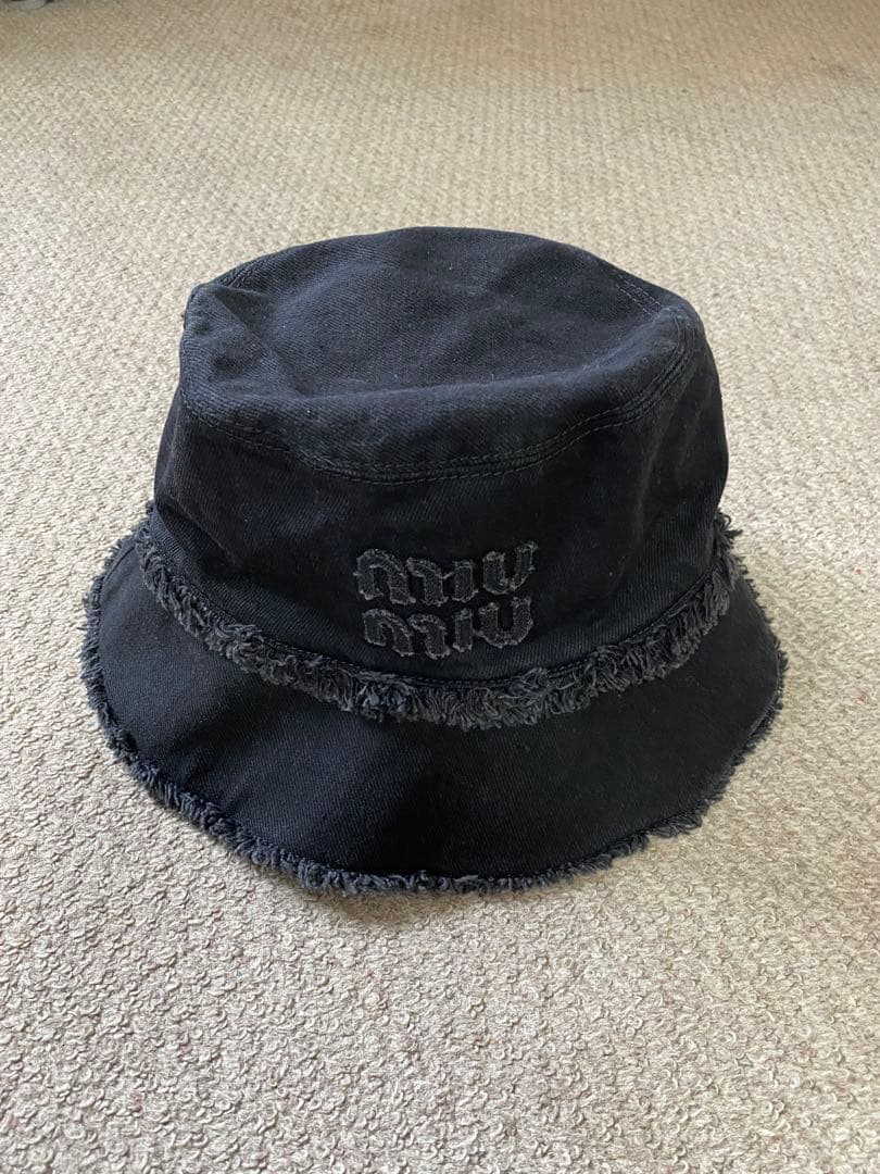 ミュウミュウMIU MIU ブラック バケットハット S
