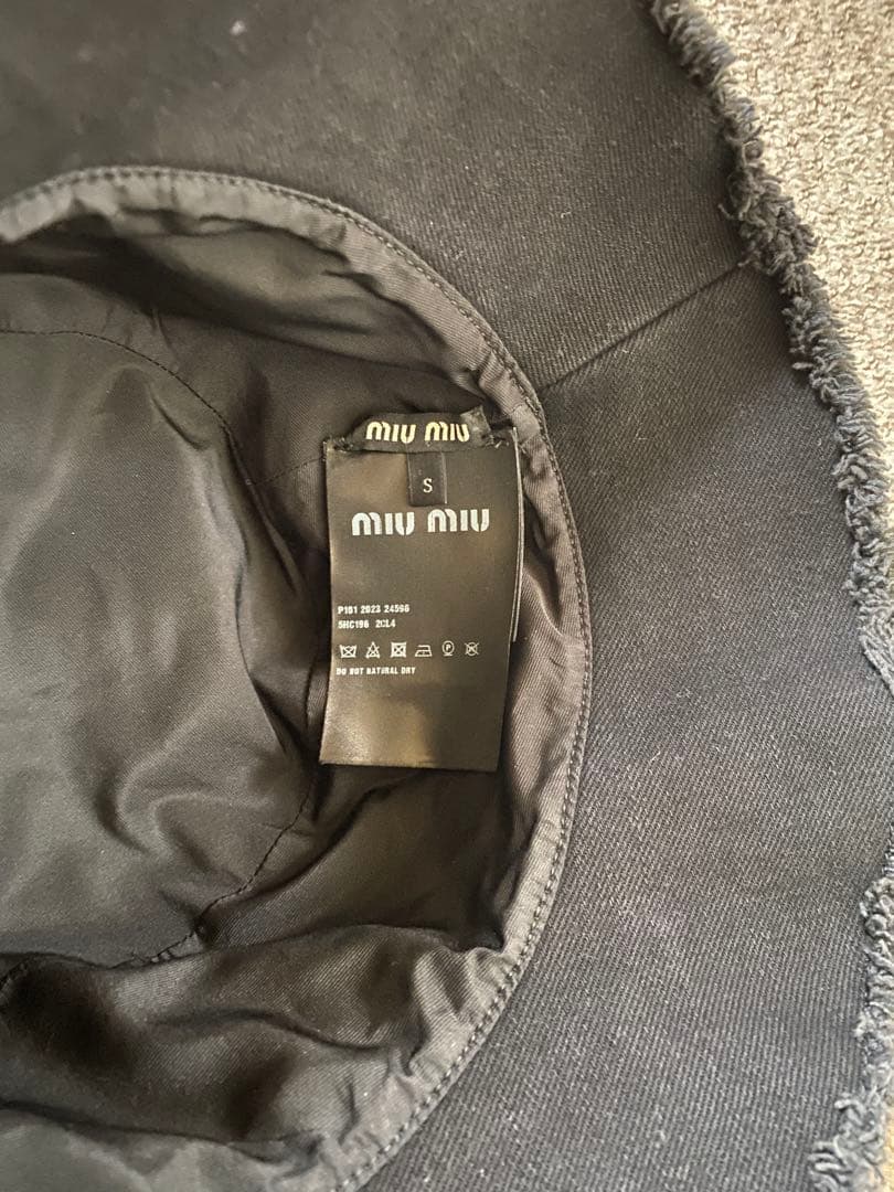 ミュウミュウMIU MIU ブラック バケットハット S