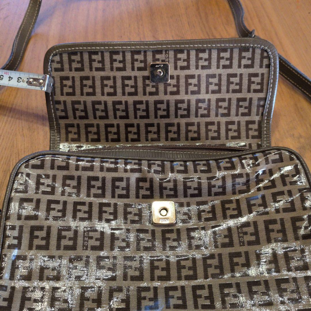 フェンディFENDI ショルダーバッグ ズッカ柄 エナメル