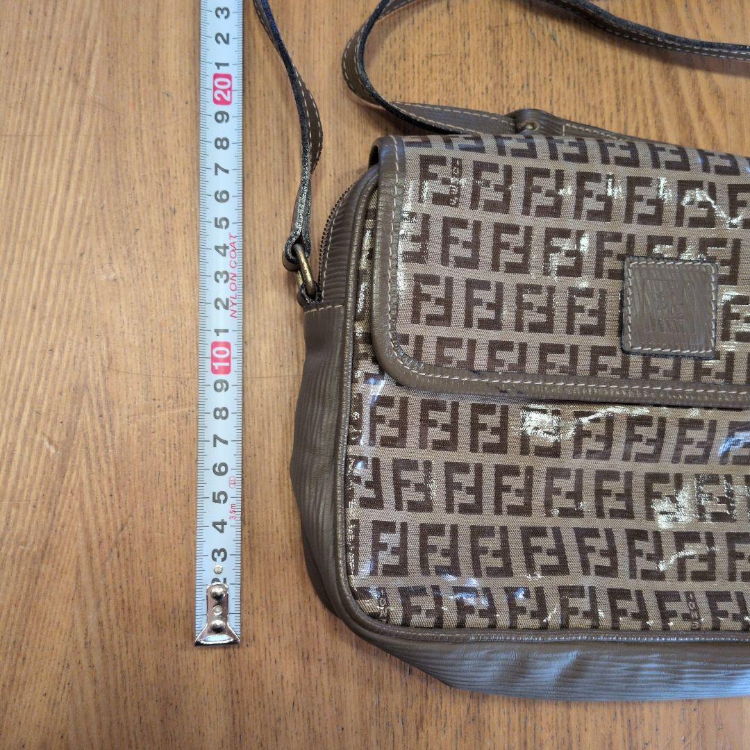 フェンディFENDI ショルダーバッグ ズッカ柄 エナメル