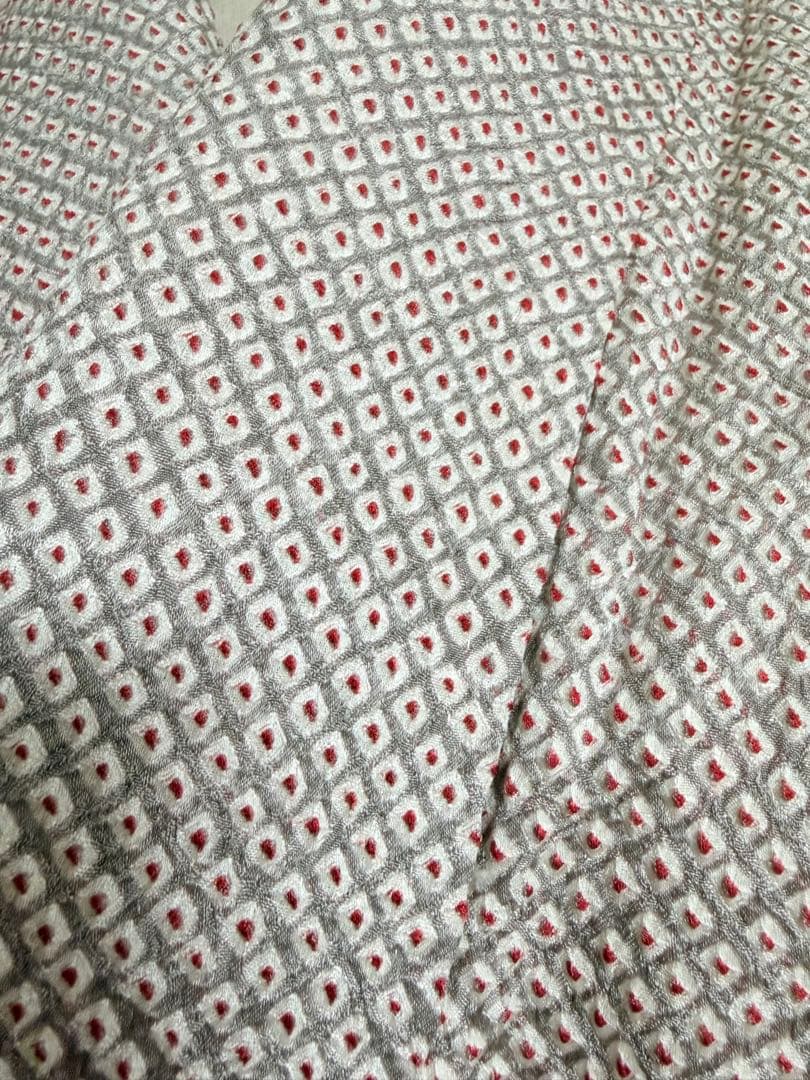 美品一部しつけ付き未使用豪華総絞り小紋グレー系トールサイズ