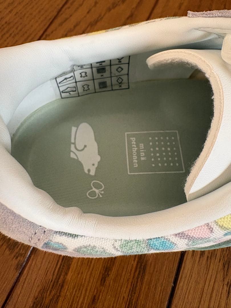 【新品未使用】 ミナペルホネン× カルフ　スニーカー