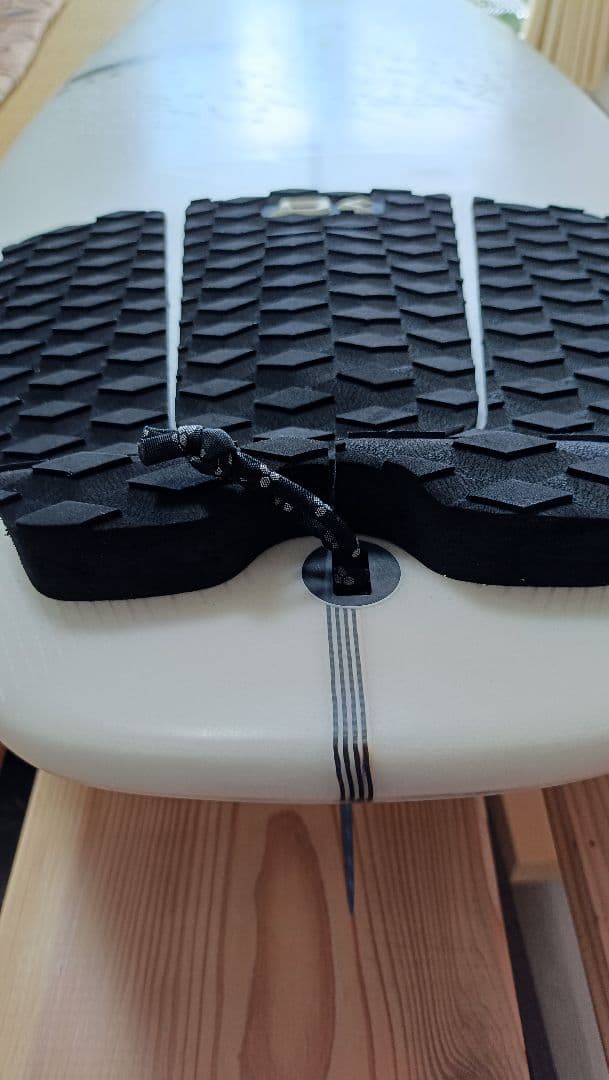 美品　JS MONSTA BOX　6,4 42.4l　湘南にて受け渡し可能