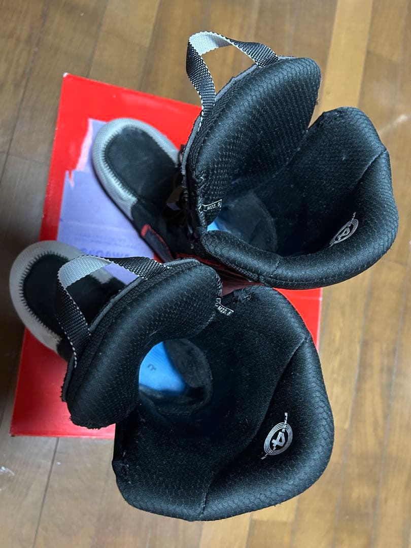 DEELUXE EMPIREスノーボードブーツ 22.5 24-25モデル