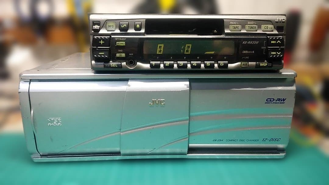 JVC 1DINカセットKS-RX220+12連奏CDチェンジャーCH-Z94