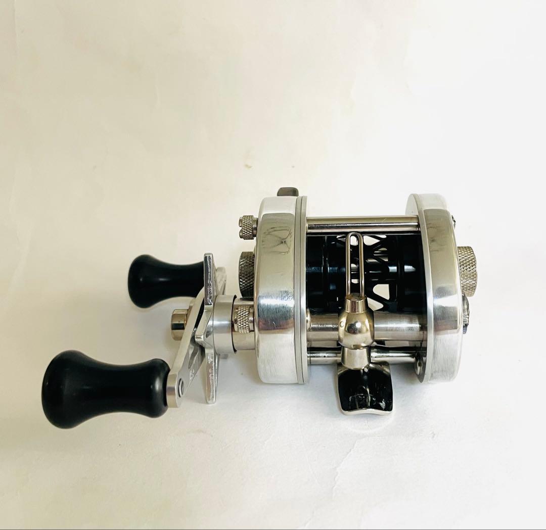 スミス　プラッガー リール　SMITH LTD.Plugger 軽量スプール