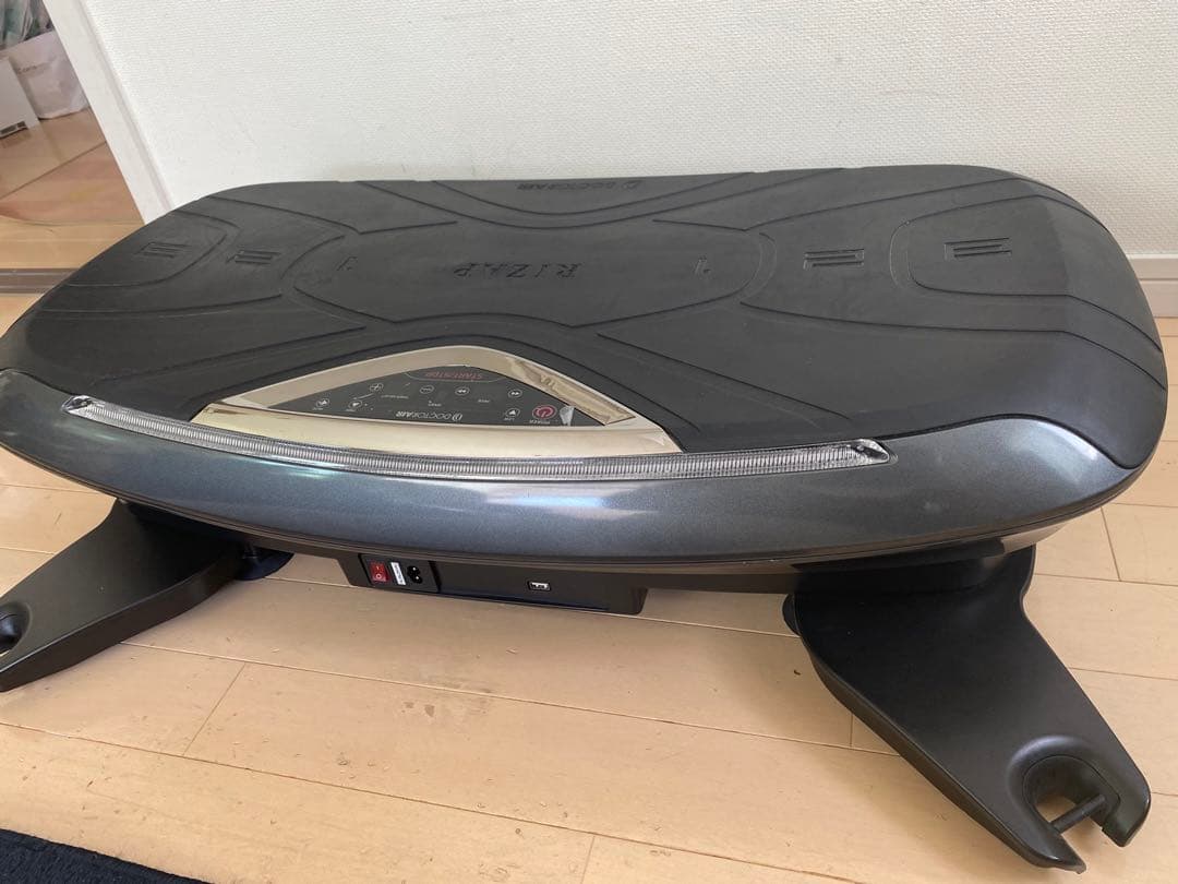 ドクターエア　DoctorAir ライザップ　振動マシン　バランスボード